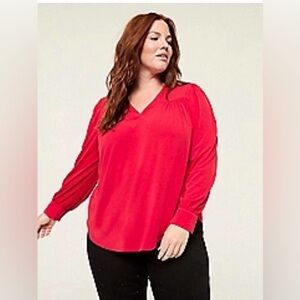 Lane Bryant Size 26/28 Red V-Neck Long Sleeve Blouse Tunic Top w/2 Button Cuff
